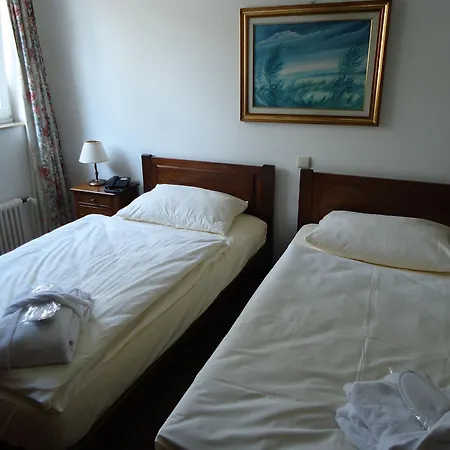 Hotel Milser 4*