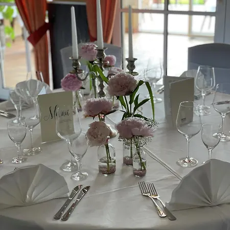 ランドハウス ミルザー ホテル