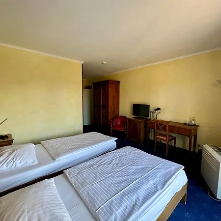 ランドハウス ミルザー