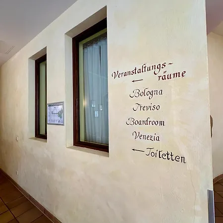 ランドハウス ミルザー ホテル