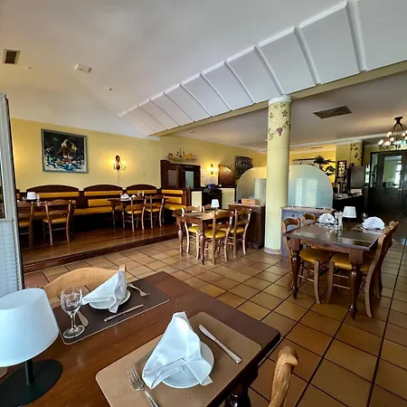 Milser מלון דיסבורג