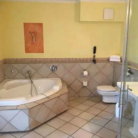 Milser Hotel