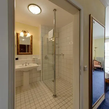 Milser Hotel 4*